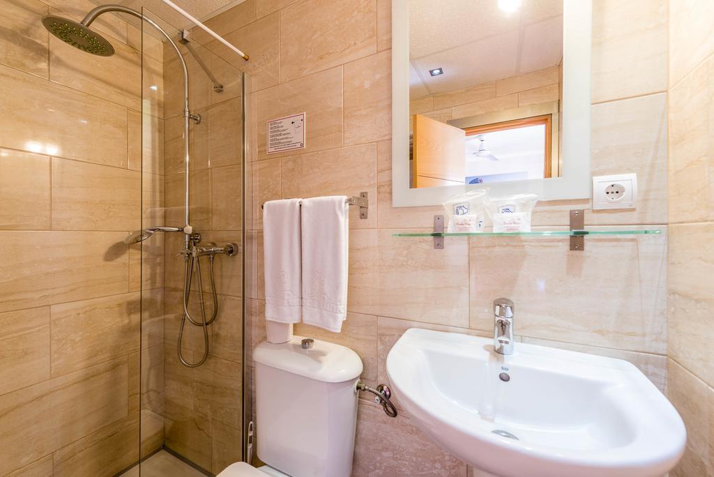 Hostal Residencia Europa Punico Ibiza Kültér fotó