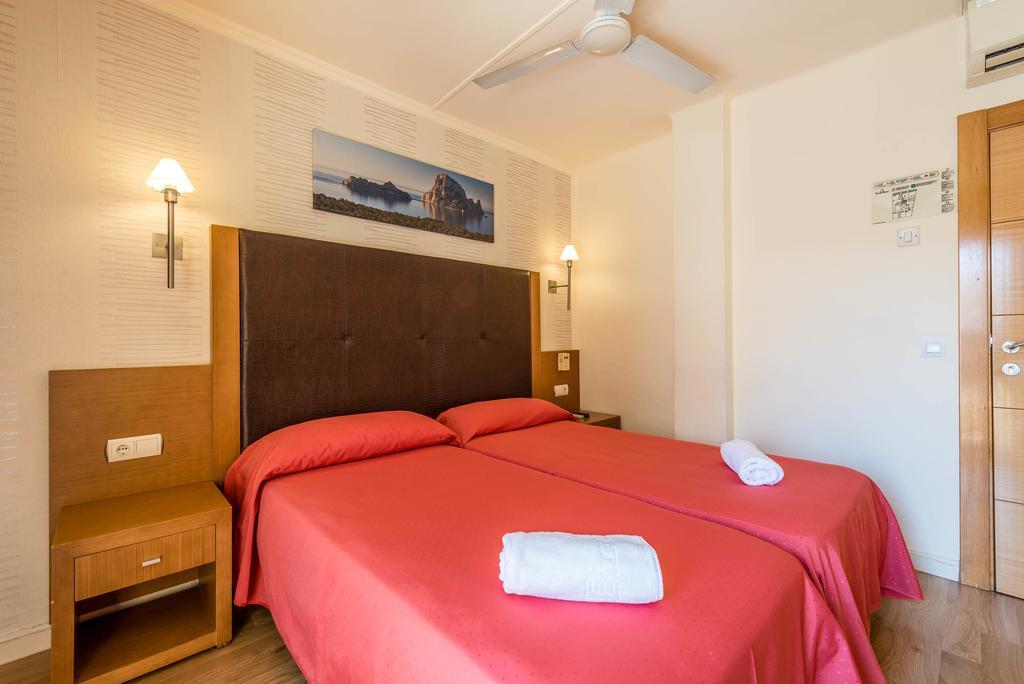 Hostal Residencia Europa Punico Ibiza Kültér fotó