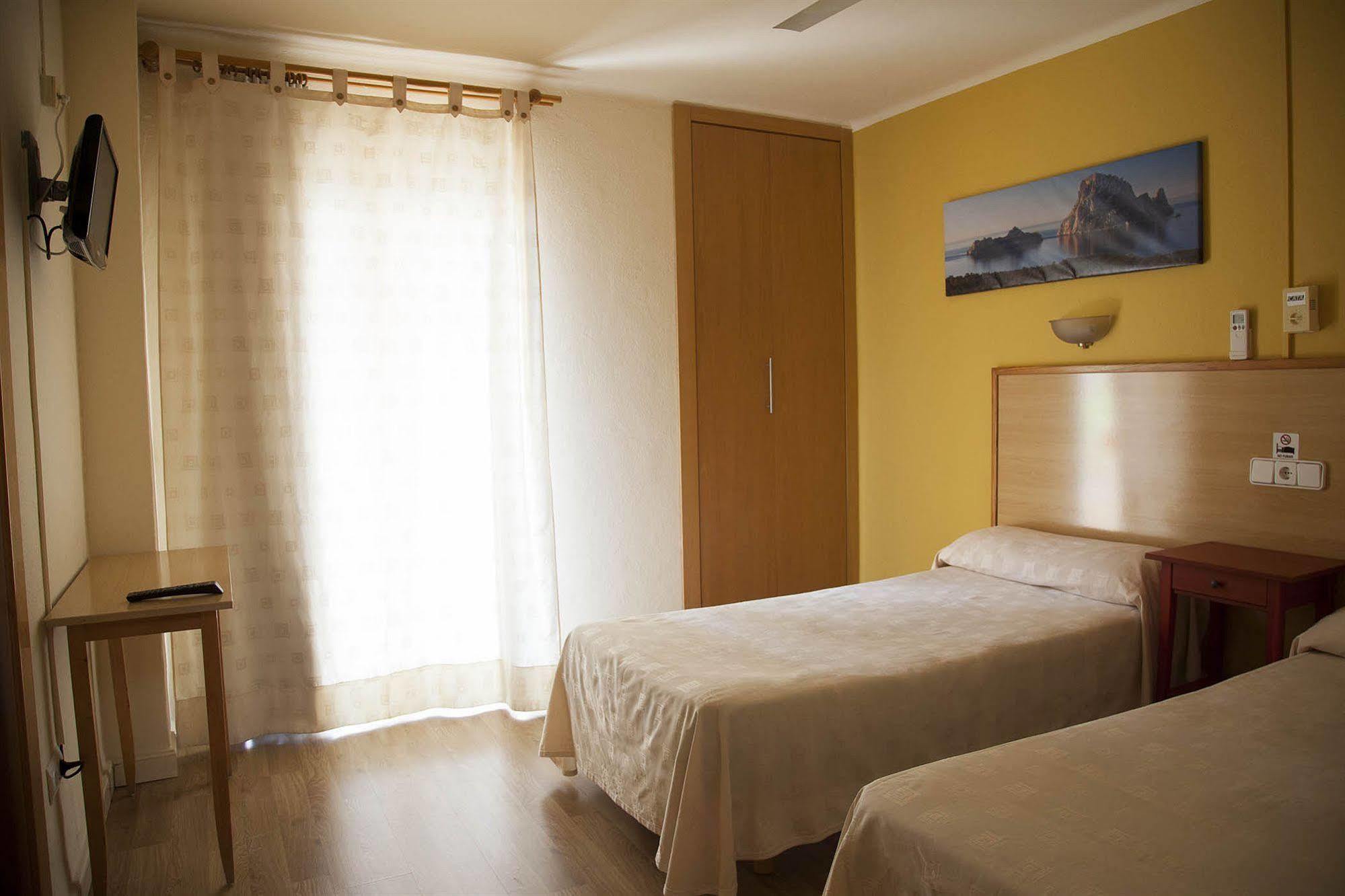 Hostal Residencia Europa Punico Ibiza Kültér fotó
