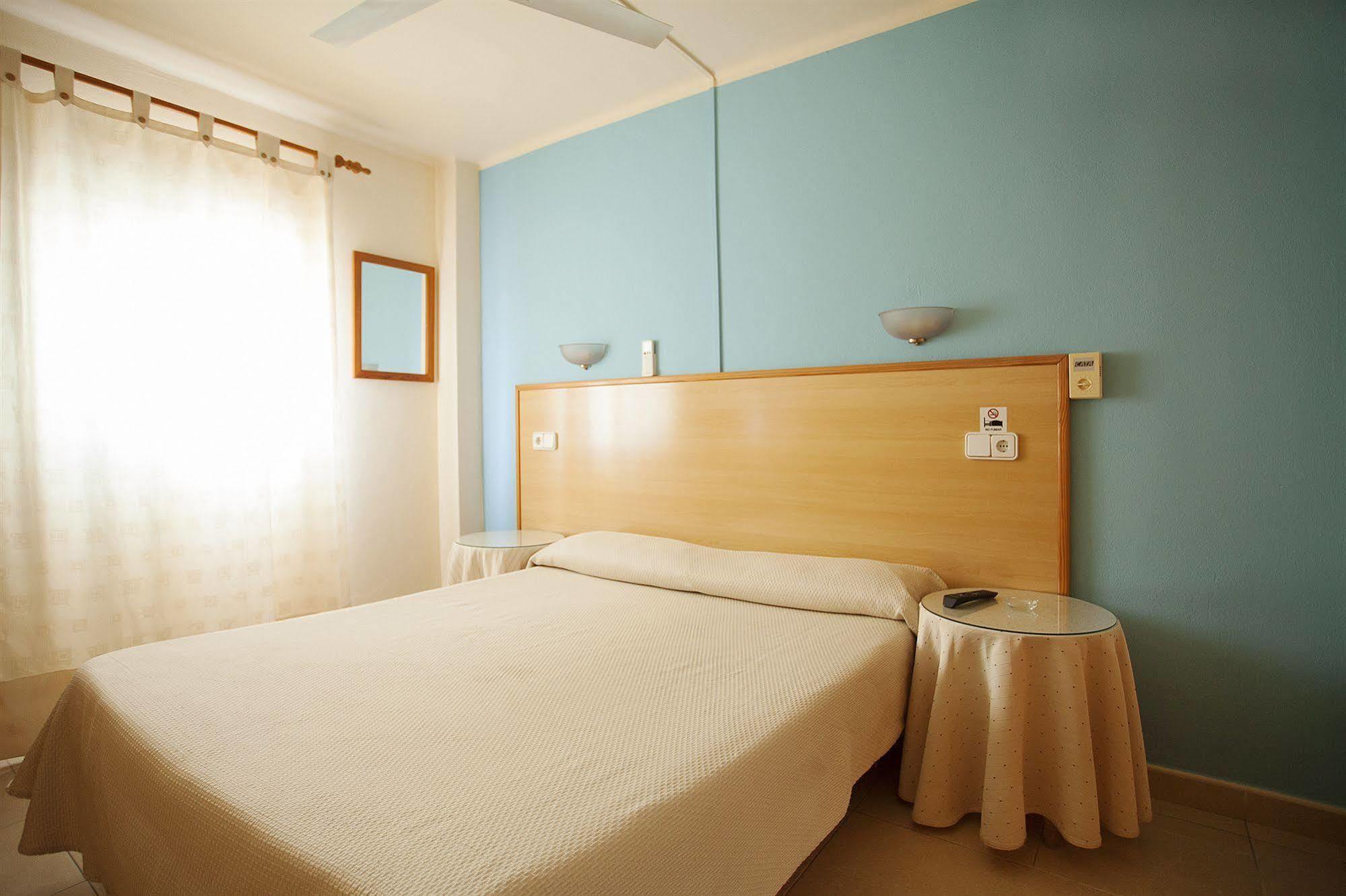 Hostal Residencia Europa Punico Ibiza Kültér fotó